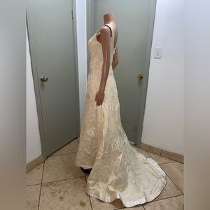 Helen Morley Ivory Couture  Full Dress Floral Embroidery with 5 ring Silk ribbon